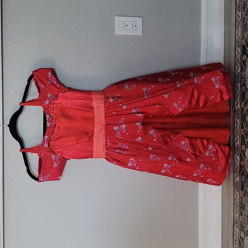 Disney Eleanor of Avalor Dress size M